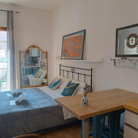 Appartement Metro 171 Loft à Palerme Extérieur photo